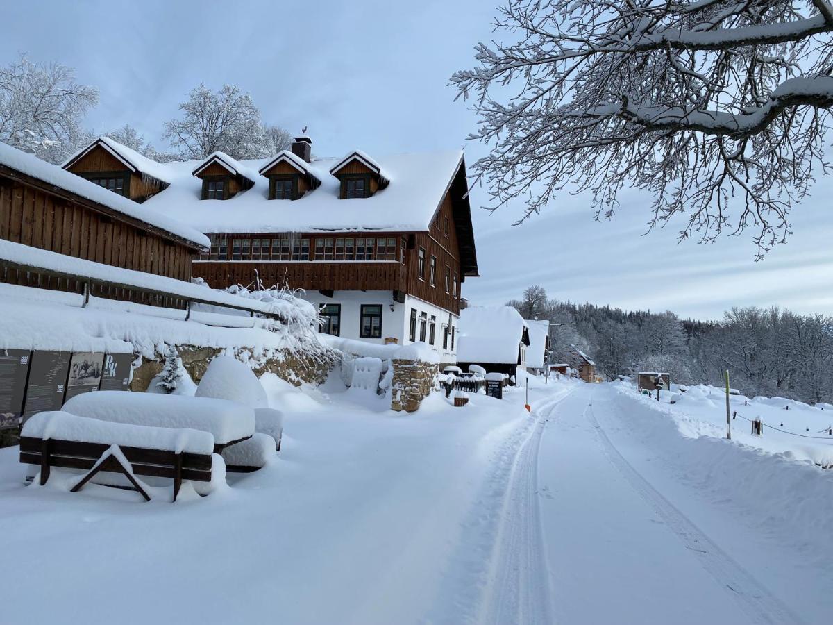 Wellness Hotel Florián České Žleby Stožec Kültér fotó